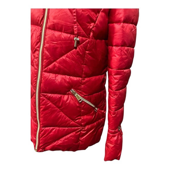 Nine West Red Puffer Coat with Hood & Gold Accents – Women’s‎ Size Small - Picture 5 of 8